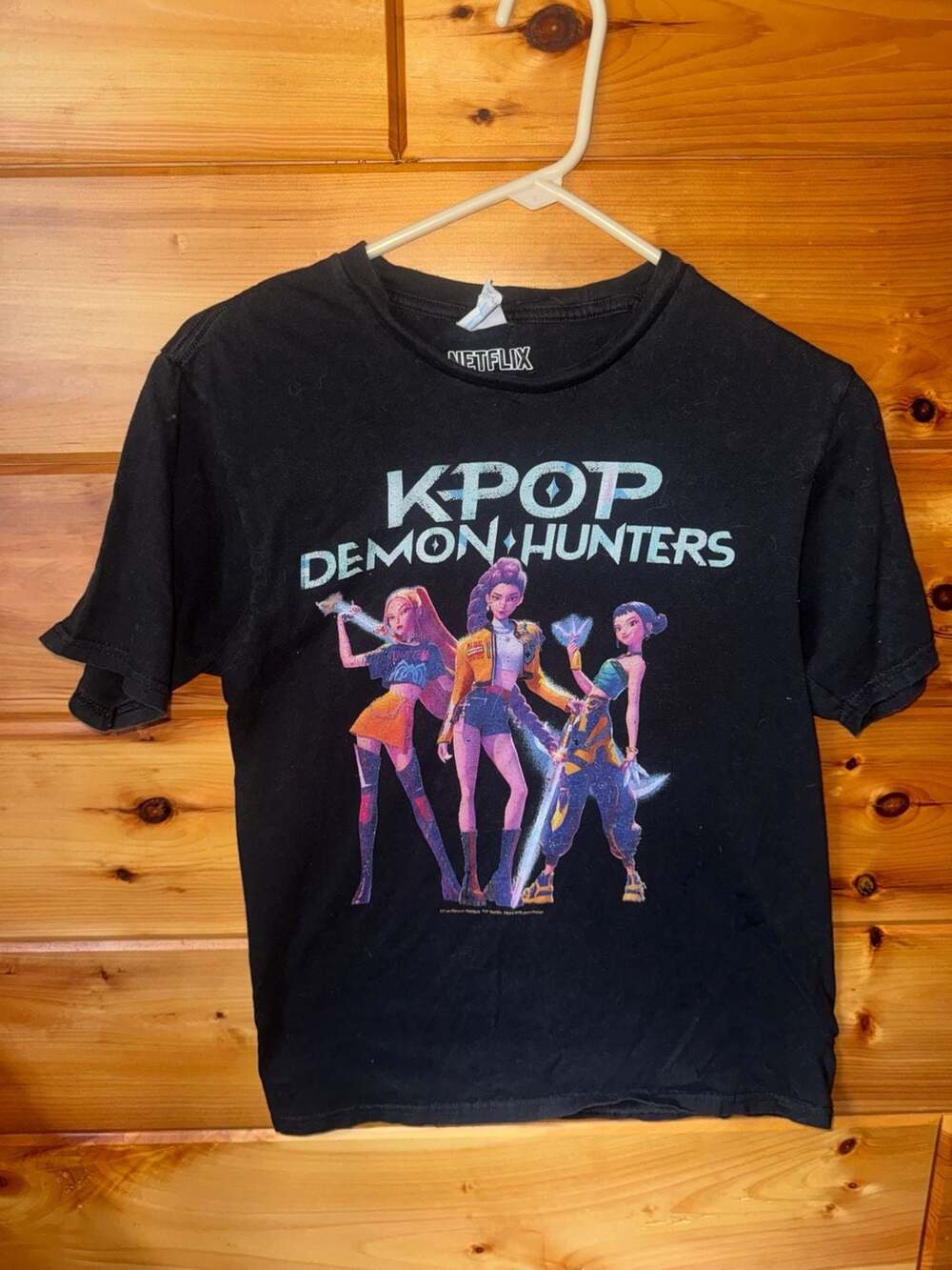 Netflix K-Pop Demon Hunters Hero Group Shot Graphic T-Shirt
